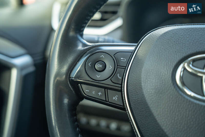 Внедорожник / Кроссовер Toyota RAV4 2020 в Черновцах фото 29 Внедорожник / Кроссовер Toyota RAV4 2020 в Черновцах