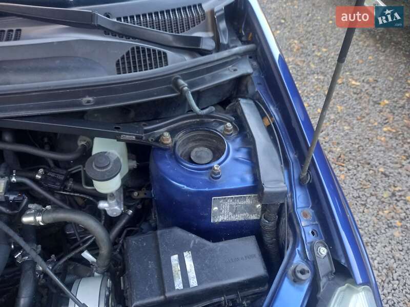 Внедорожник / Кроссовер Toyota RAV4 2001 в Гнивани фото 12 Внедорожник / Кроссовер Toyota RAV4 2001 в Гнивани