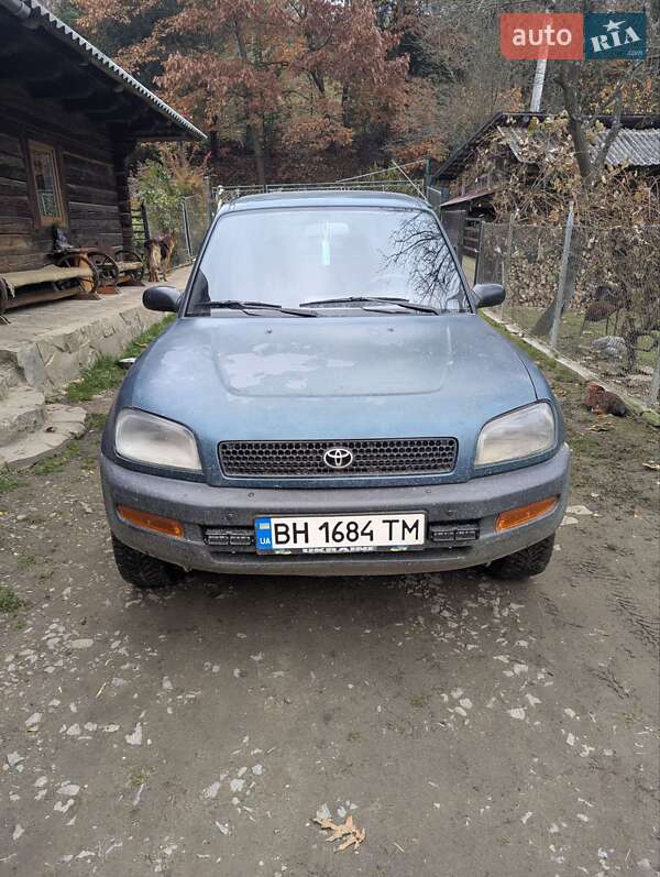 Внедорожник / Кроссовер Toyota RAV4 1998 в Ужгороде фото 12 Внедорожник / Кроссовер Toyota RAV4 1998 в Ужгороде