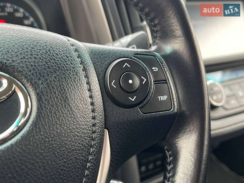 Внедорожник / Кроссовер Toyota RAV4 2016 в Киеве фото 20 Внедорожник / Кроссовер Toyota RAV4 2016 в Киеве