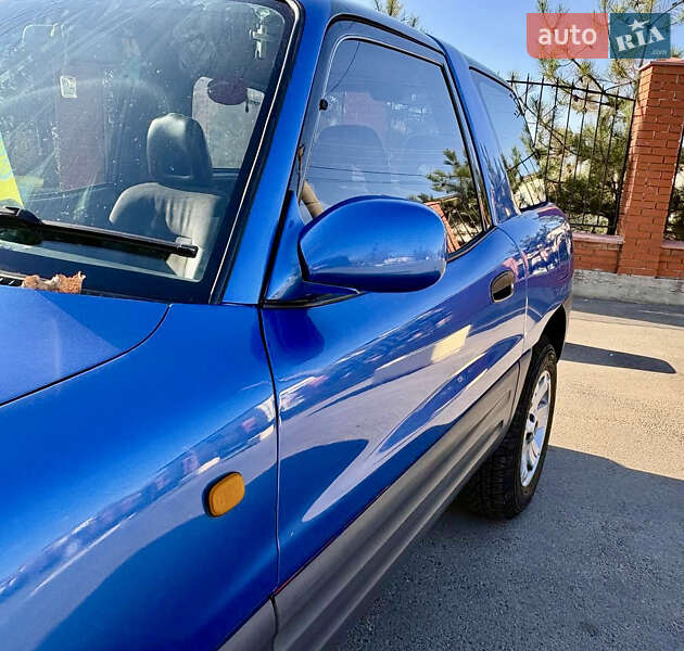 Позашляховик / Кросовер Toyota RAV4 1995 в Одесі