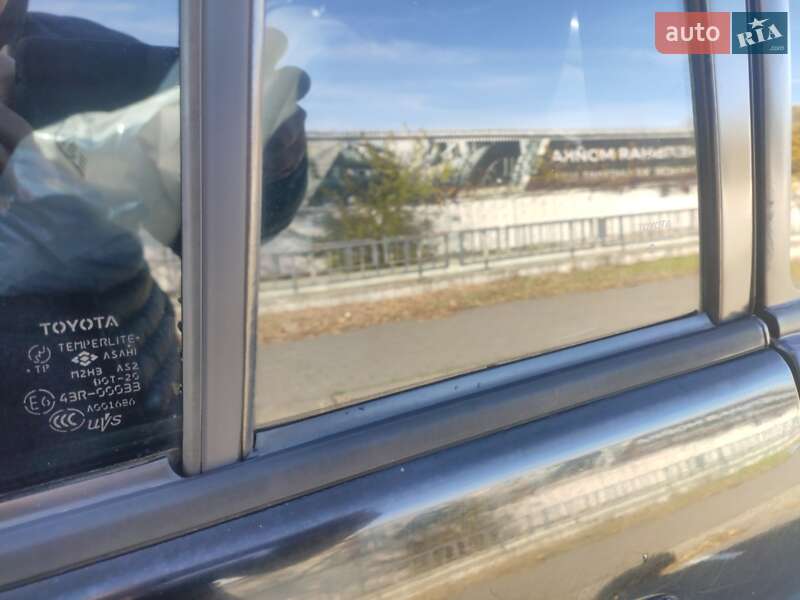 Внедорожник / Кроссовер Toyota RAV4 2004 в Киеве фото 18 Внедорожник / Кроссовер Toyota RAV4 2004 в Киеве