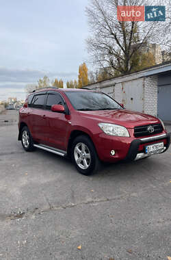 Внедорожник / Кроссовер Toyota RAV4 2006 в Кременчуге