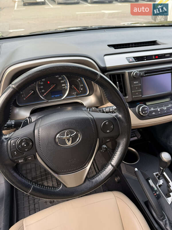 Внедорожник / Кроссовер Toyota RAV4 2014 в Киеве фото 8 Внедорожник / Кроссовер Toyota RAV4 2014 в Киеве