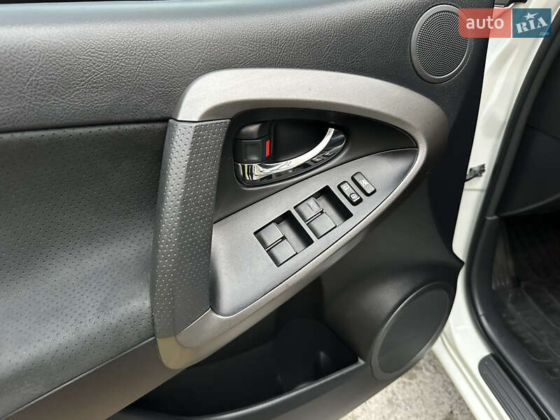 Внедорожник / Кроссовер Toyota RAV4 2010 в Днепре фото 22 Внедорожник / Кроссовер Toyota RAV4 2010 в Днепре
