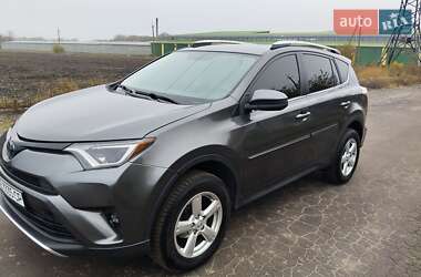 Внедорожник / Кроссовер Toyota RAV4 2015 в Днепре