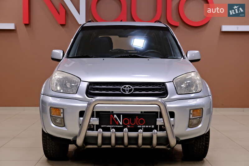 Позашляховик / Кросовер Toyota RAV4 2001 в Одесі