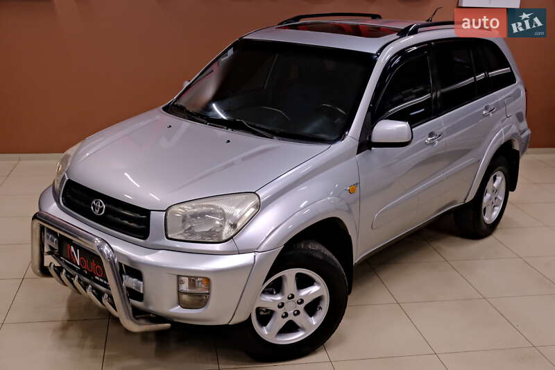 Позашляховик / Кросовер Toyota RAV4 2001 в Одесі