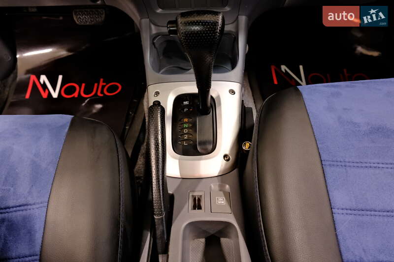 Позашляховик / Кросовер Toyota RAV4 2001 в Одесі