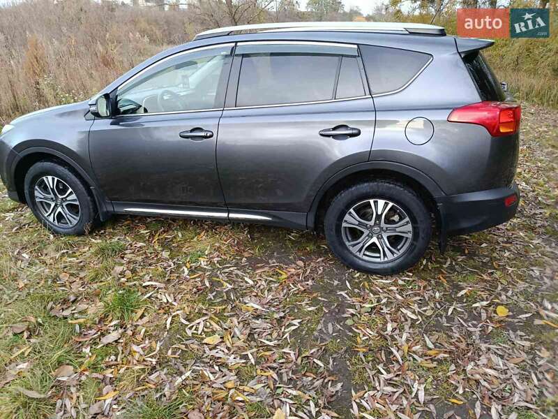 Внедорожник / Кроссовер Toyota RAV4 2014 в Ровно фото 13 Внедорожник / Кроссовер Toyota RAV4 2014 в Ровно