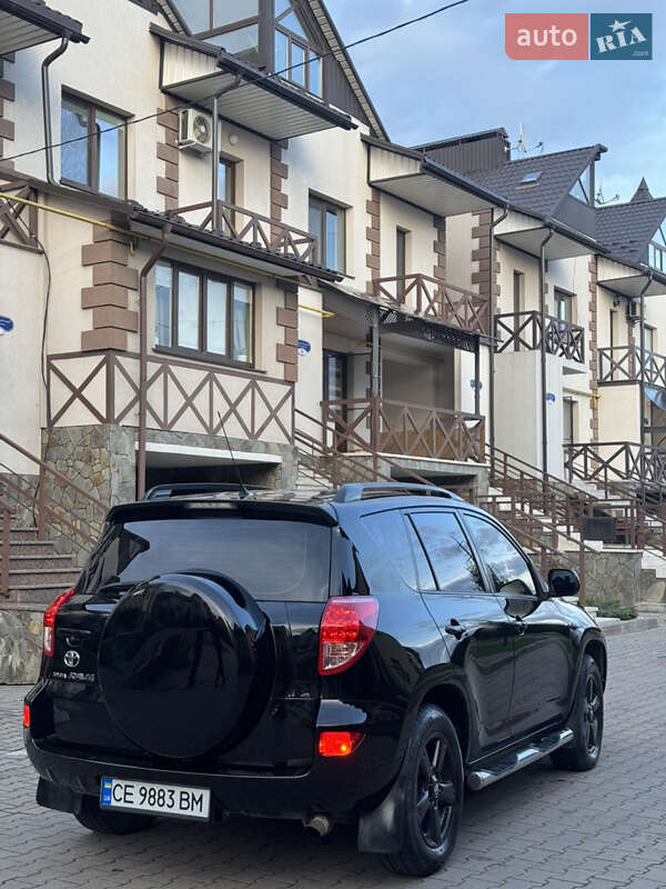 Внедорожник / Кроссовер Toyota RAV4 2007 в Черновцах