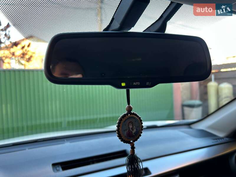 Внедорожник / Кроссовер Toyota RAV4 2017 в Киеве фото 35 Внедорожник / Кроссовер Toyota RAV4 2017 в Киеве