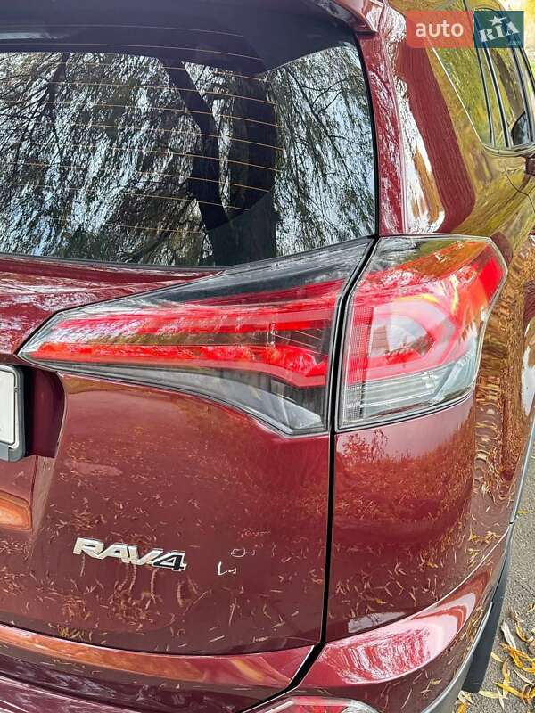 Внедорожник / Кроссовер Toyota RAV4 2017 в Ровно фото 15 Внедорожник / Кроссовер Toyota RAV4 2017 в Ровно