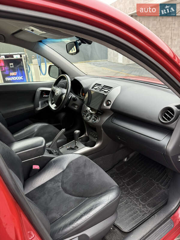 Внедорожник / Кроссовер Toyota RAV4 2010 в Одессе фото 8 Внедорожник / Кроссовер Toyota RAV4 2010 в Одессе
