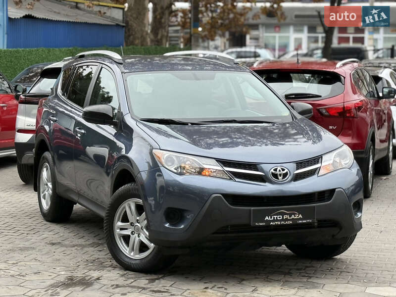 Внедорожник / Кроссовер Toyota RAV4 2013 в Одессе