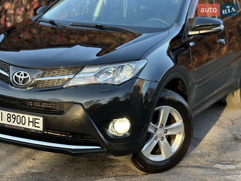 Внедорожник / Кроссовер Toyota RAV4 2013 в Кропивницком