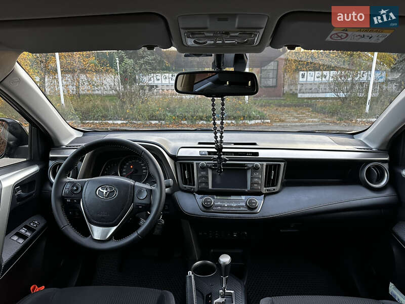 Внедорожник / Кроссовер Toyota RAV4 2013 в Кропивницком