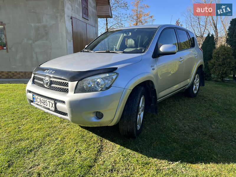 Внедорожник / Кроссовер Toyota RAV4 2008 в Меденичах