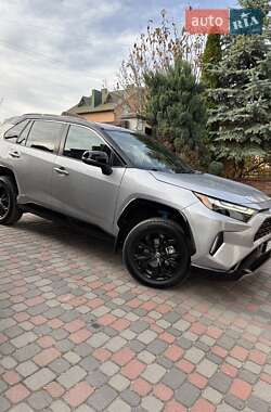 Позашляховик / Кросовер Toyota RAV4 2022 в Тернополі