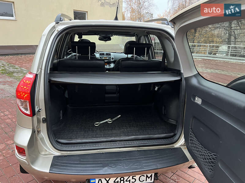 Внедорожник / Кроссовер Toyota RAV4 2006 в Харькове фото 23 Внедорожник / Кроссовер Toyota RAV4 2006 в Харькове