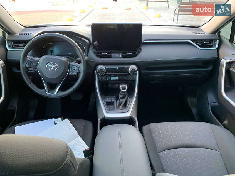 Внедорожник / Кроссовер Toyota RAV4 2023 в Харькове фото 13 Внедорожник / Кроссовер Toyota RAV4 2023 в Харькове