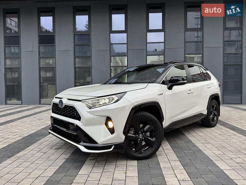 Внедорожник / Кроссовер Toyota RAV4 2019 в Львове