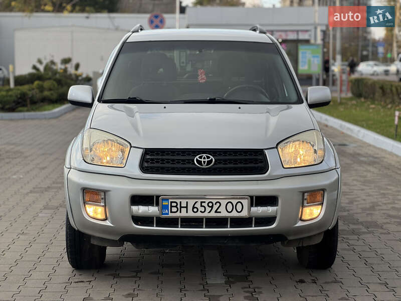 Позашляховик / Кросовер Toyota RAV4 2003 в Одесі