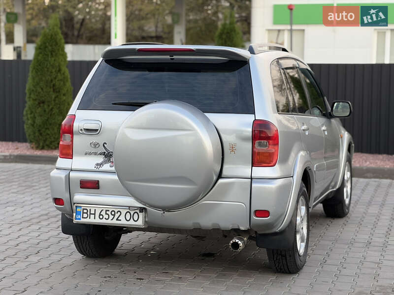 Позашляховик / Кросовер Toyota RAV4 2003 в Одесі