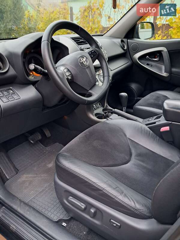 Внедорожник / Кроссовер Toyota RAV4 2011 в Борисполе фото 2 Внедорожник / Кроссовер Toyota RAV4 2011 в Борисполе