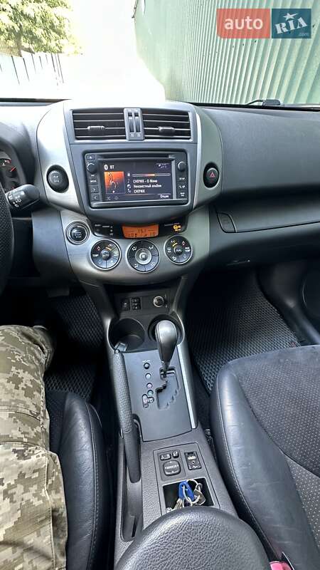 Внедорожник / Кроссовер Toyota RAV4 2013 в Могилев-Подольске фото 16 Внедорожник / Кроссовер Toyota RAV4 2013 в Могилев-Подольске