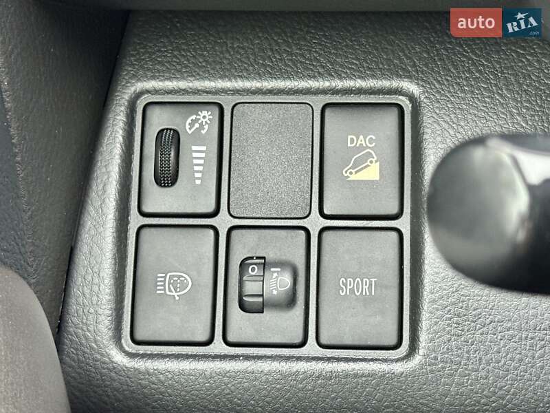 Внедорожник / Кроссовер Toyota RAV4 2010 в Харькове