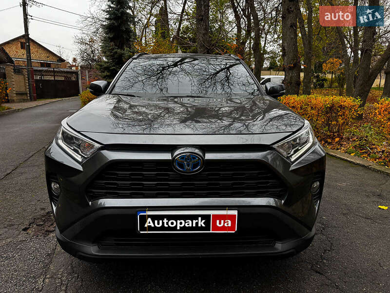Внедорожник / Кроссовер Toyota RAV4 2019 в Киеве фото 3 Внедорожник / Кроссовер Toyota RAV4 2019 в Киеве