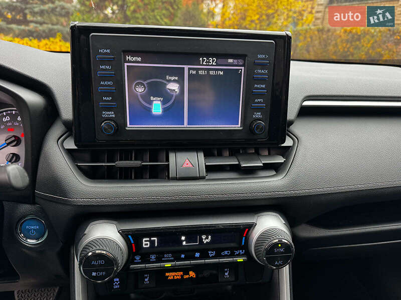 Внедорожник / Кроссовер Toyota RAV4 2019 в Киеве фото 21 Внедорожник / Кроссовер Toyota RAV4 2019 в Киеве