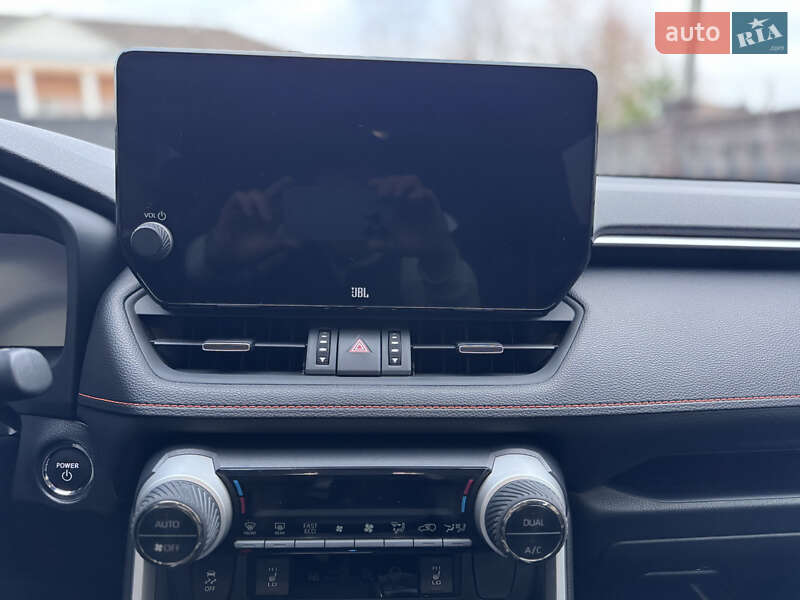 Внедорожник / Кроссовер Toyota RAV4 2023 в Ровно фото 33 Внедорожник / Кроссовер Toyota RAV4 2023 в Ровно