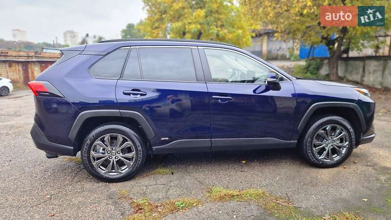 Внедорожник / Кроссовер Toyota RAV4 2023 в Киеве фото 18 Внедорожник / Кроссовер Toyota RAV4 2023 в Киеве