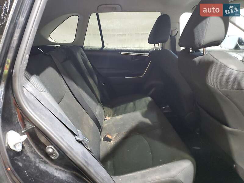 Внедорожник / Кроссовер Toyota RAV4 2019 в Днепре фото 11 Внедорожник / Кроссовер Toyota RAV4 2019 в Днепре