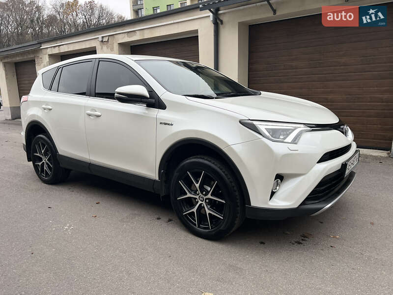Внедорожник / Кроссовер Toyota RAV4 2017 в Виннице фото 24 Внедорожник / Кроссовер Toyota RAV4 2017 в Виннице