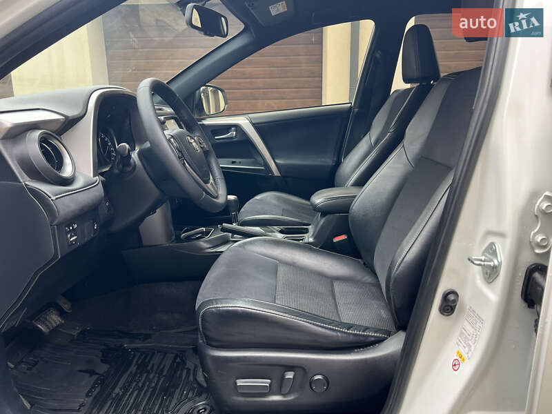 Внедорожник / Кроссовер Toyota RAV4 2017 в Виннице фото 33 Внедорожник / Кроссовер Toyota RAV4 2017 в Виннице