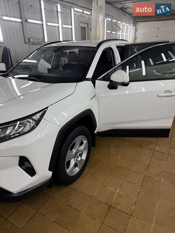 Позашляховик / Кросовер Toyota RAV4 2019 в Боярці