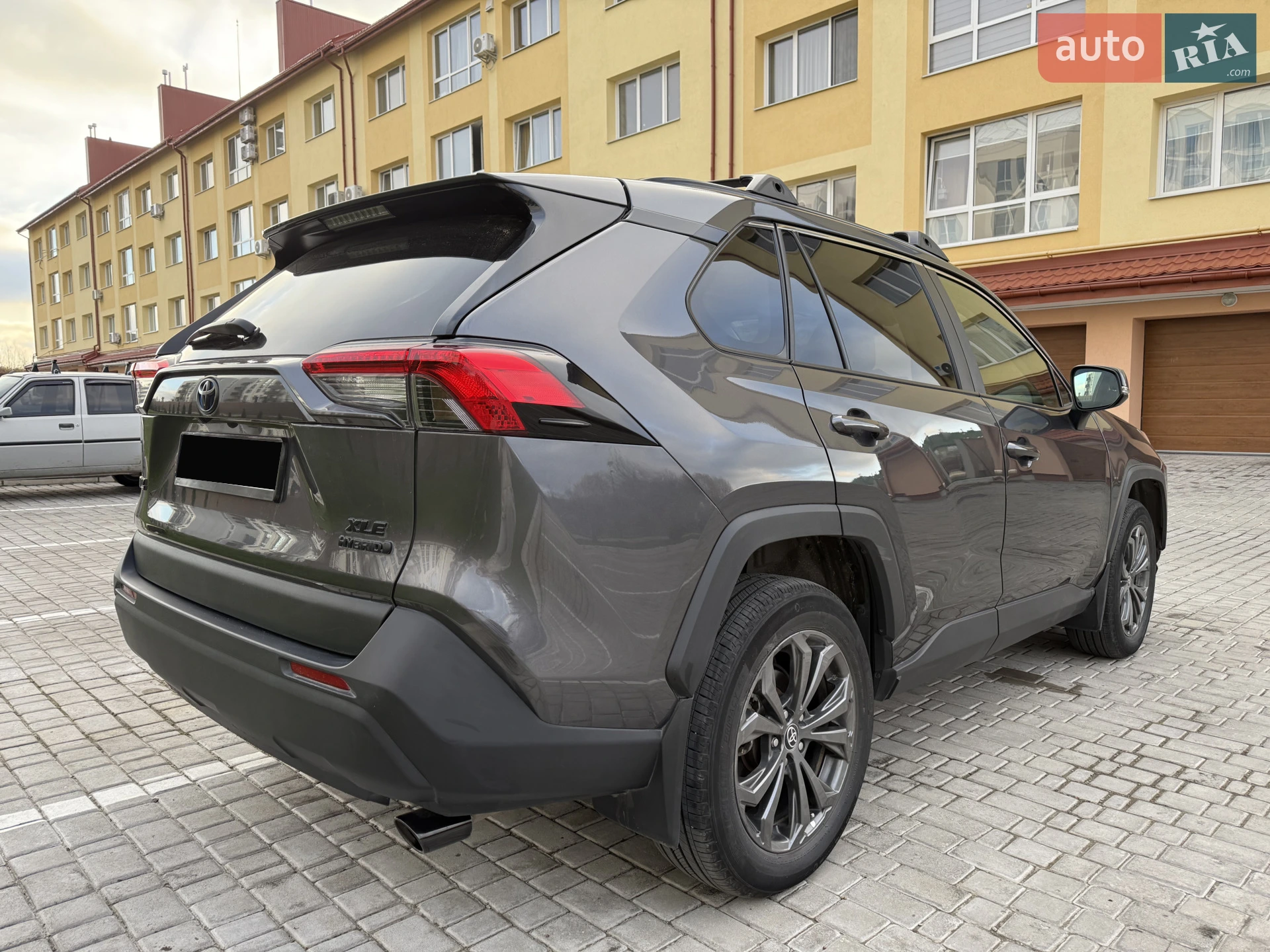 2023 Toyota RAV 4 - мініатюра 7