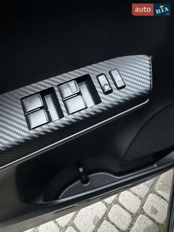 Внедорожник / Кроссовер Toyota RAV4 2013 в Любомле