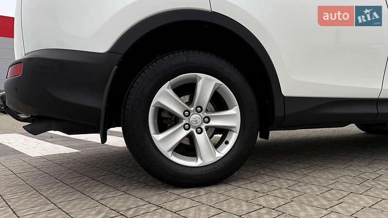 Внедорожник / Кроссовер Toyota RAV4 2014 в Ровно фото 18 Внедорожник / Кроссовер Toyota RAV4 2014 в Ровно