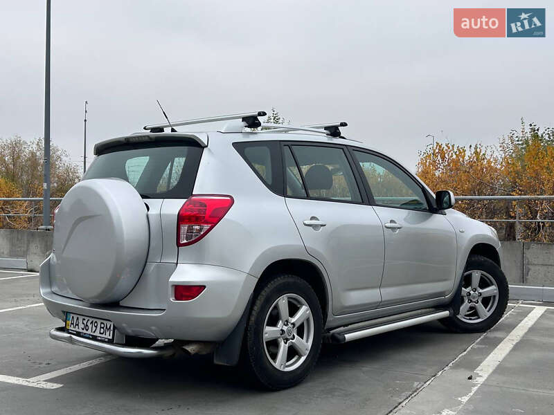 Внедорожник / Кроссовер Toyota RAV4 2006 в Киеве фото 14 Внедорожник / Кроссовер Toyota RAV4 2006 в Киеве