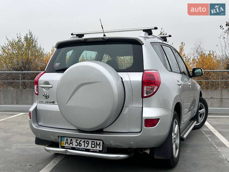 Внедорожник / Кроссовер Toyota RAV4 2006 в Киеве фото 16 Внедорожник / Кроссовер Toyota RAV4 2006 в Киеве