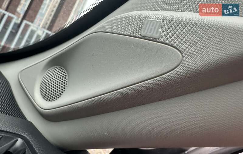 Внедорожник / Кроссовер Toyota RAV4 2021 в Днепре