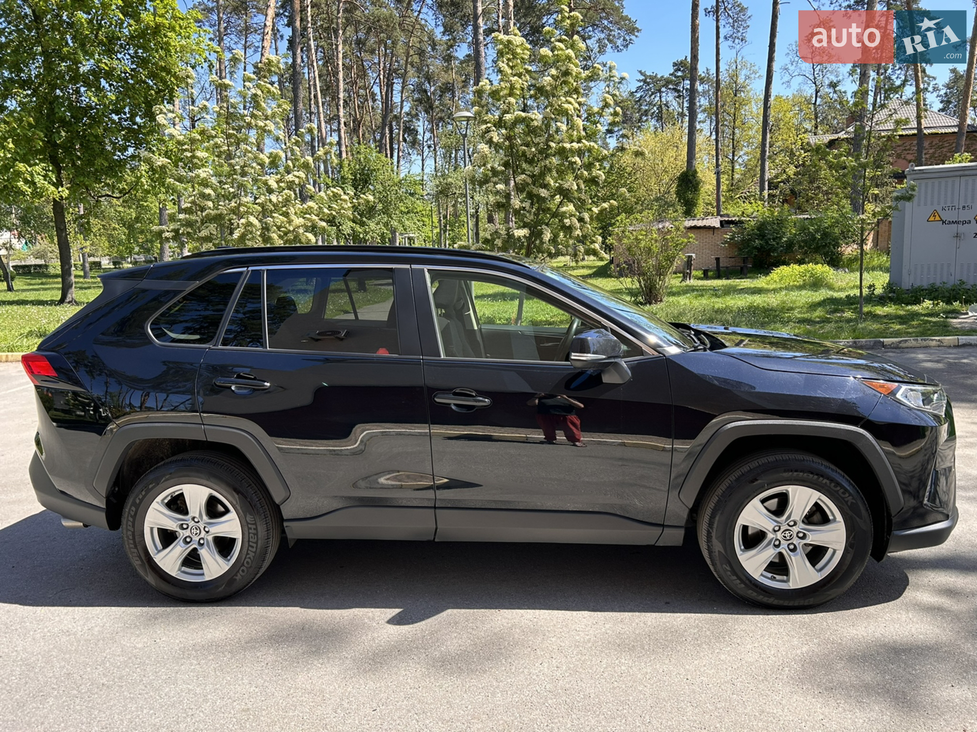 2019 Toyota RAV 4 - мініатюра 11