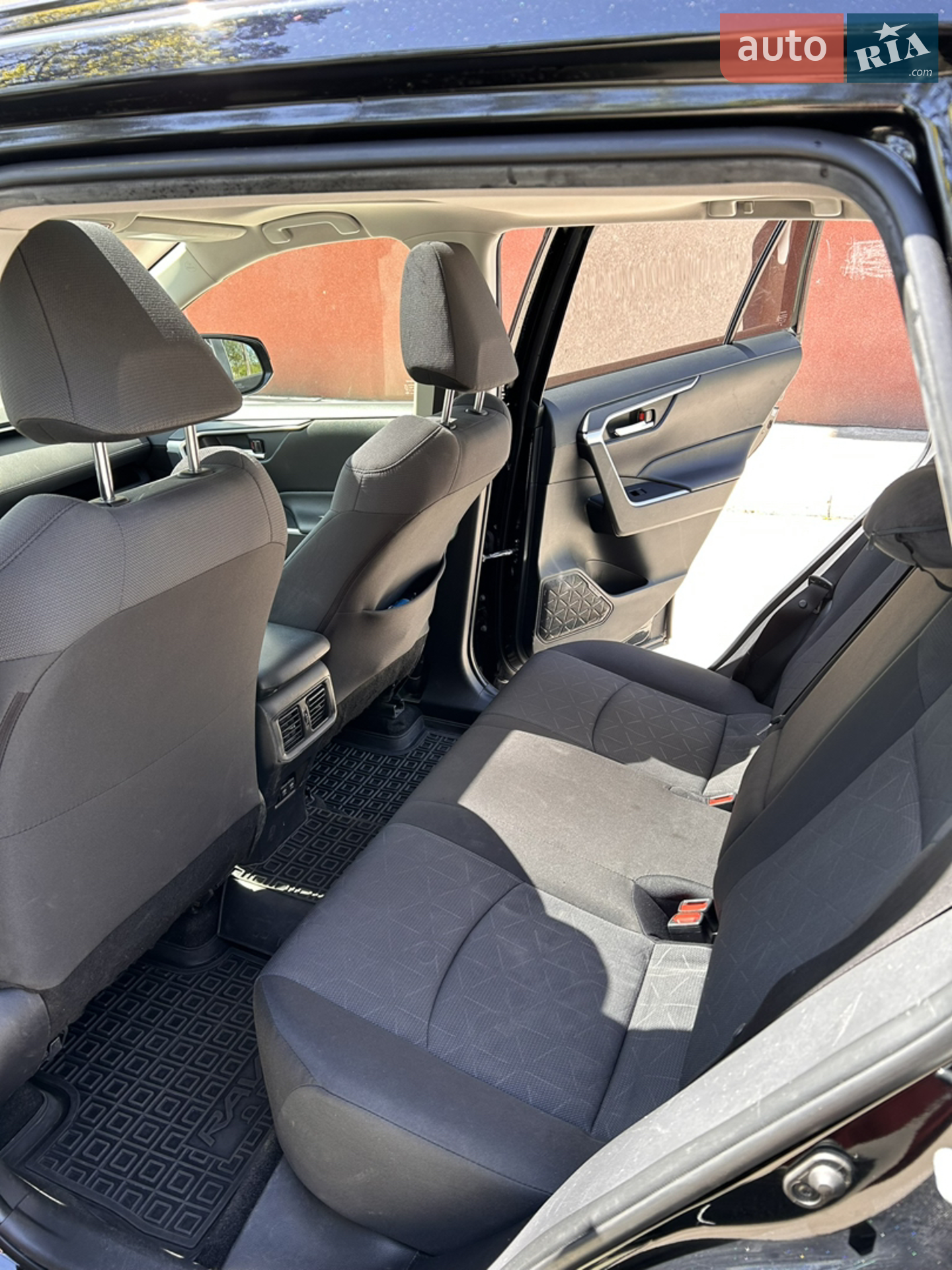 2019 Toyota RAV 4 - мініатюра 23