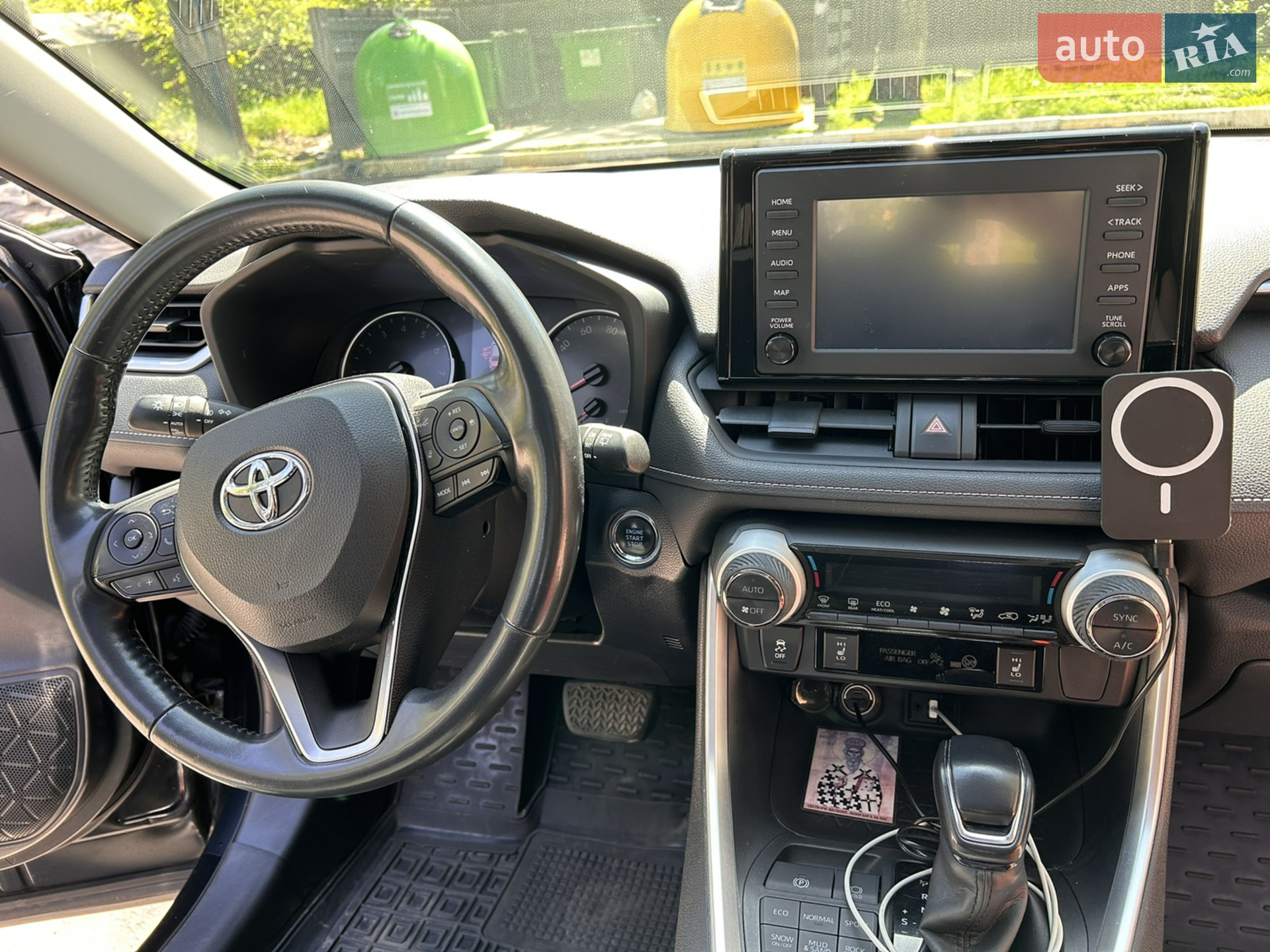 2019 Toyota RAV 4 - мініатюра 21