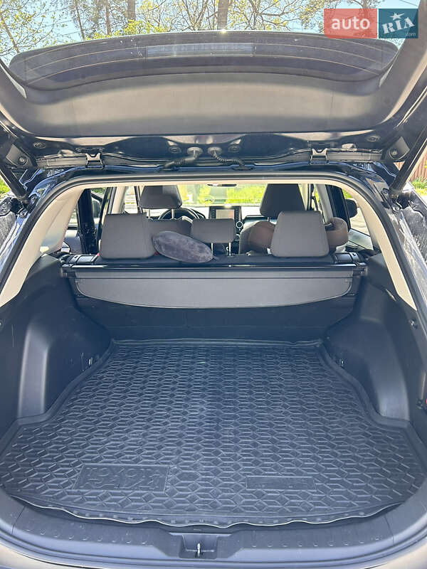 Позашляховик / Кросовер Toyota RAV4 2019 в Києві