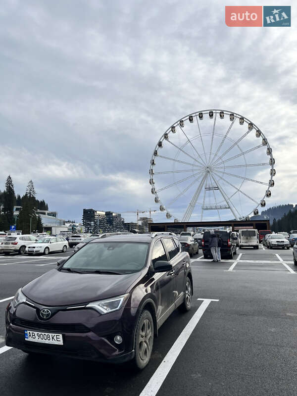 Внедорожник / Кроссовер Toyota RAV4 2016 в Виннице фото 2 Внедорожник / Кроссовер Toyota RAV4 2016 в Виннице